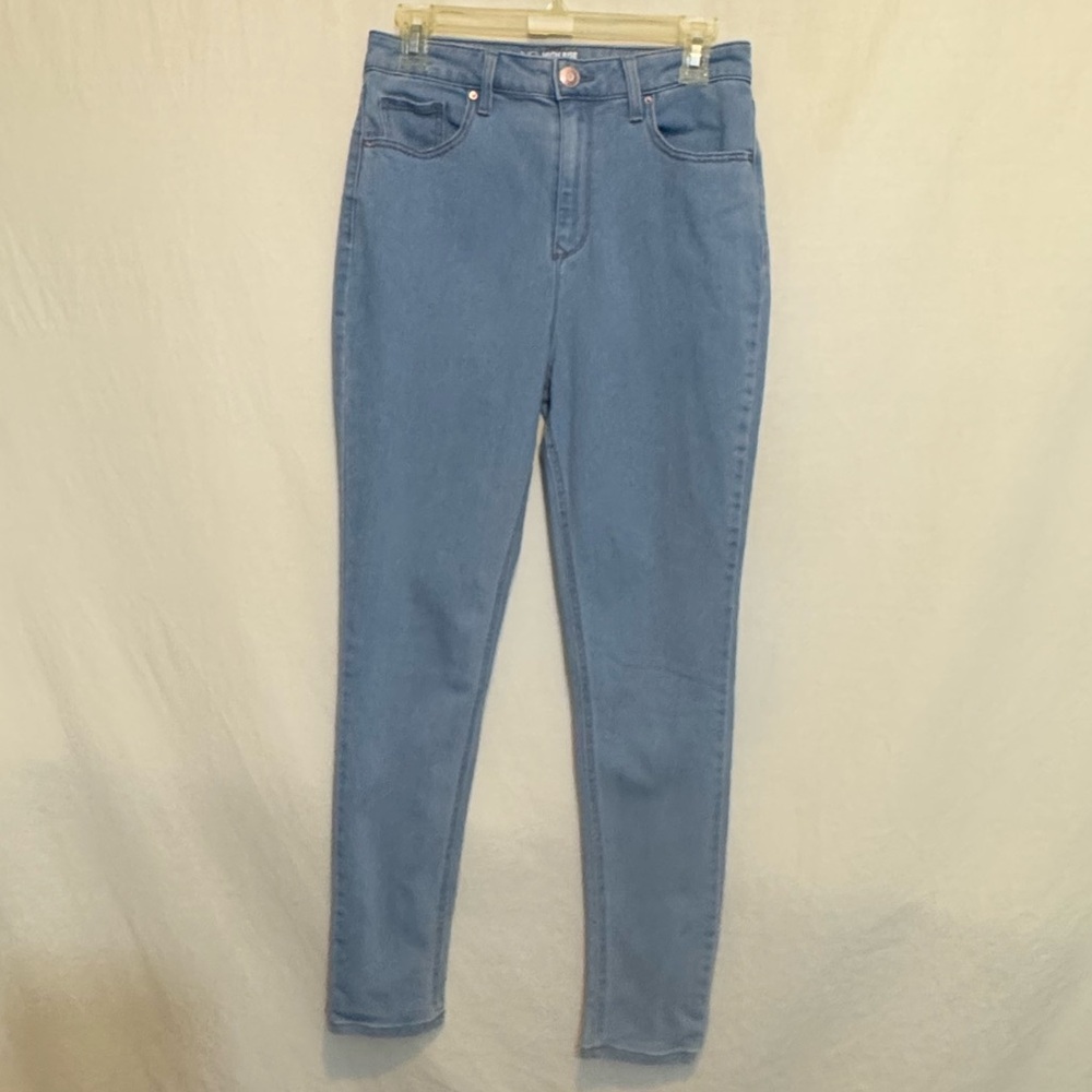B-47 No Boundaries High Rise Skinny Light Wash Denim Blue Jeans Size 13‎